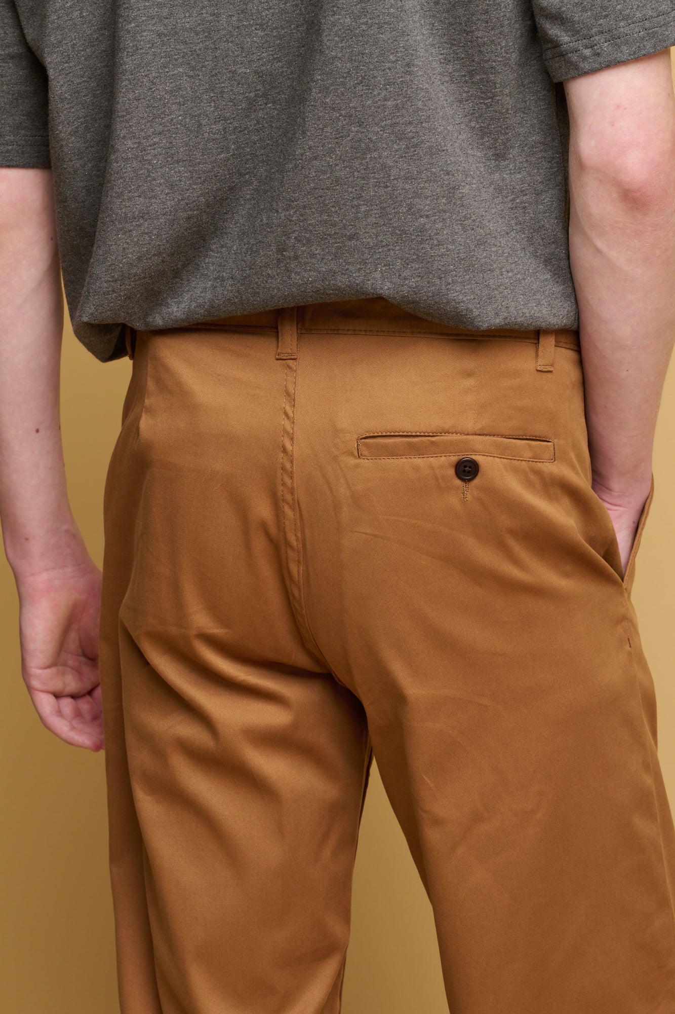 Men's Slim Lightweight Stretch Cotton Twill Chinos - Tobacco - Image 3